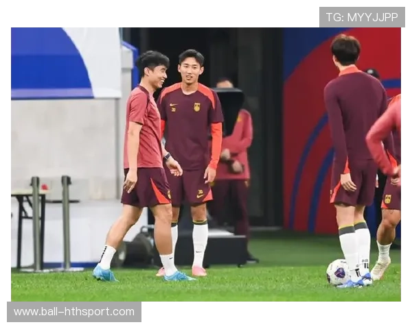 国足在内部训练中强化逼抢质量，节奏明显加快